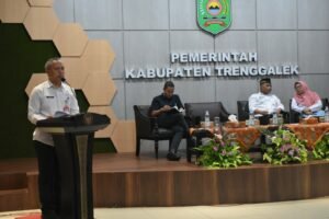 Kepesertaan BPJS Ketenagakerjaan rendah Pemerintah Sosialisasi dan Desk kepada Desa Kelurahan