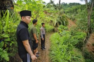 Bupati Nur Arifin minta seluruh warga terdampak Longsor di evakuasi