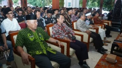 Kades dan BPD Trenggalek Deklarasi Bentuk Koperasi Merah Putih