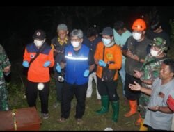 Empat Jenazah Korban Longsor pasca identifikasi dimakamkan