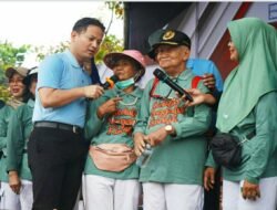 Peringati Hari Buruh dengan jalan santai