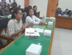 Pedagang Alon Alon Trenggalek mengeluh ke dewan