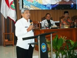 Dalam Konfercab PGRI Sekda singgung Sekolah Rakyat