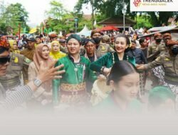 Masyarakat Trenggalek antusias menyambut Kirab Pusaka