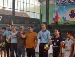 Invitasi Bola Volly NVC Reborn Cup I Trenggalek di gelar di GOR Jwalita