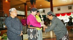 Keris ditetap sebagai Warisan Budaya Tak Benda Dunia oleh UNESCO.