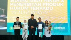 Senyum Bahagia 12 Pasutri Pacitan Usai Isbat Nikah Terpadu