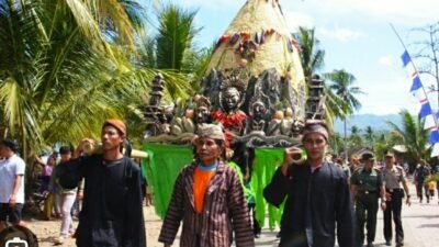 Munjungan Merawat Jagad melalui Upacara Adat Longkangan