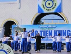 Lansia Ponorogo Hebohkan Alun-Alun: Jinjit-Jinjit Bahagia Bareng Bunda Lisdyarita!