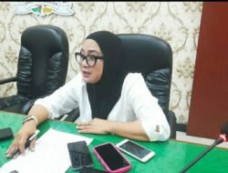 Arik Sri Wahyuni Pasang Badan! Kutuk Perusahaan Tambang Saat Jalan Rusak
