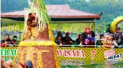 Memikat Dunia Begini Magisnya Larungan 1 Suro di Telaga Ngebel