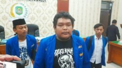 Bawa Kepala Babi, PMII Desak Evaluasi Total Makan Bergizi Gratis di Trenggalek