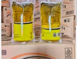 Gempur Spekulasi Harga, Pemkab Trenggalek dan Bulog Gelontorkan 1.500 Liter Minyakita ke Pasar