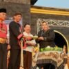 Serunya Buceng Porak di Ponorogo, Tradisi Berebut Gunungan Pembawa Berkah