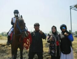 Kombinasi Adrenalin dan Ketangkasan: Panahan Berkuda Pukau Ponorogo