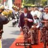 Langkah Tanpa Alas Kaki Bupati Trenggalek dan Doa Petani di Hari Jadi ke-832